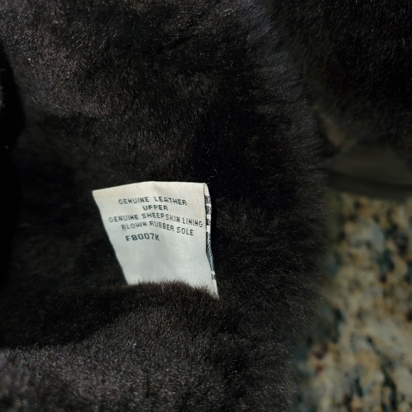 UGG Australia tall chocolate brown boots W7 - Picture 7 of 7